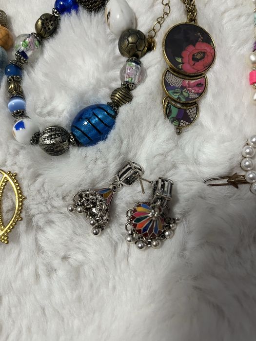 Біжутерія різне б/в