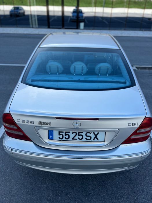 Mercedes-Benz C220 CDI Avantgarde Sport – Nacional