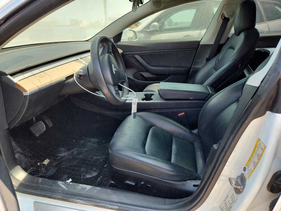 Tesla Model 3 2021 з США