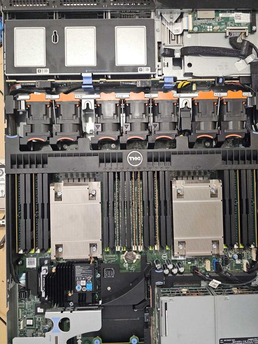 Dell R630 | 2x E5-2667v3 | 64GB ECC | 2x146GB SAS | H730 | iDRAC Ent | Szyny
