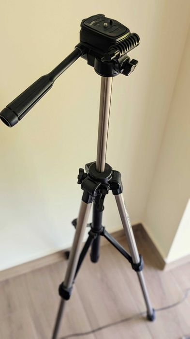 Tripé Velbon +acessórios