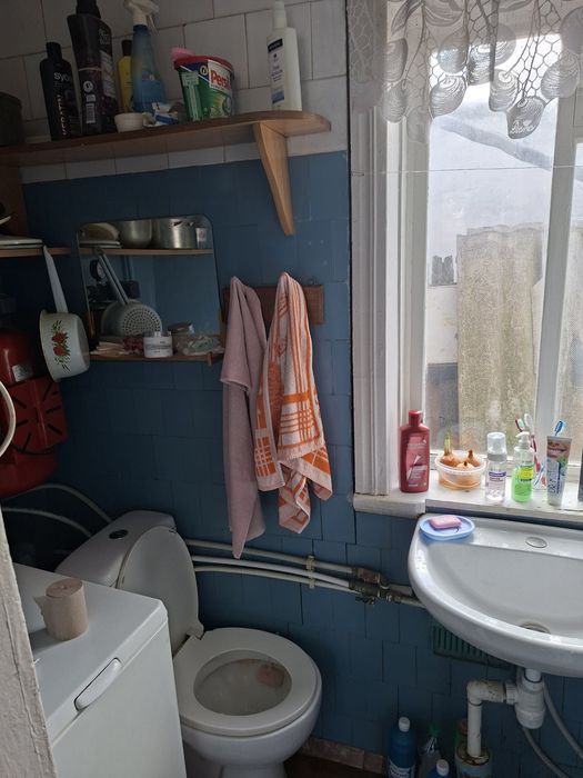 Продається 1/2частина будинку в передмісті Черкас