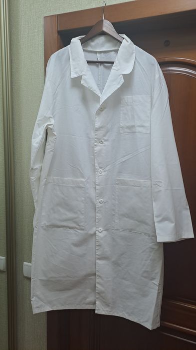 Продам белый халат