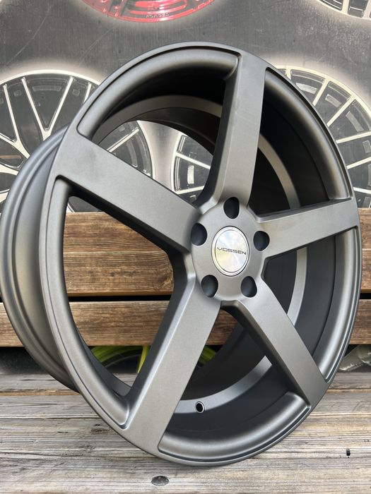 777 Новые диски R19 5/120 74.1 BMW E60 F10 F25 F15 E70 E53