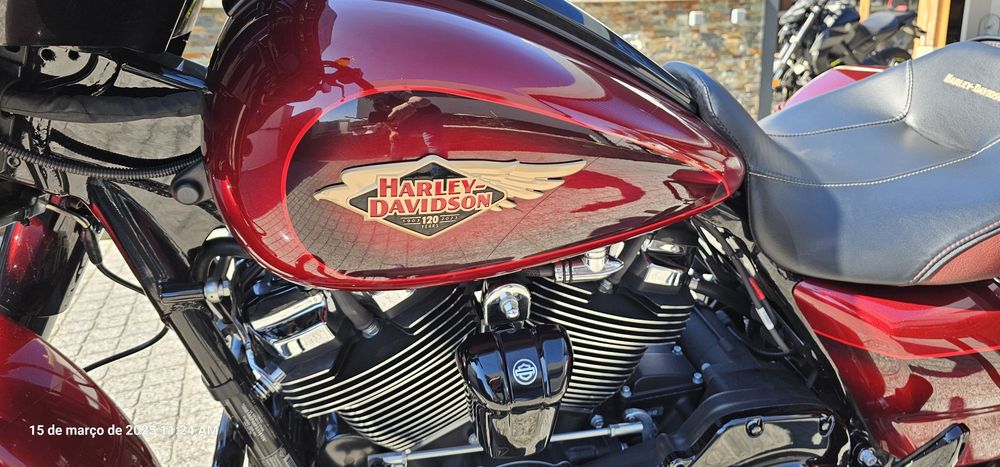 Harley davidson street glide edição 120 anos