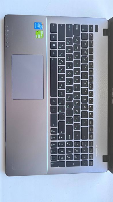 Ноутбук Asus X550CC-XX030D, P-2117U, 4 ГБ DDR3, GeForce GT 720M