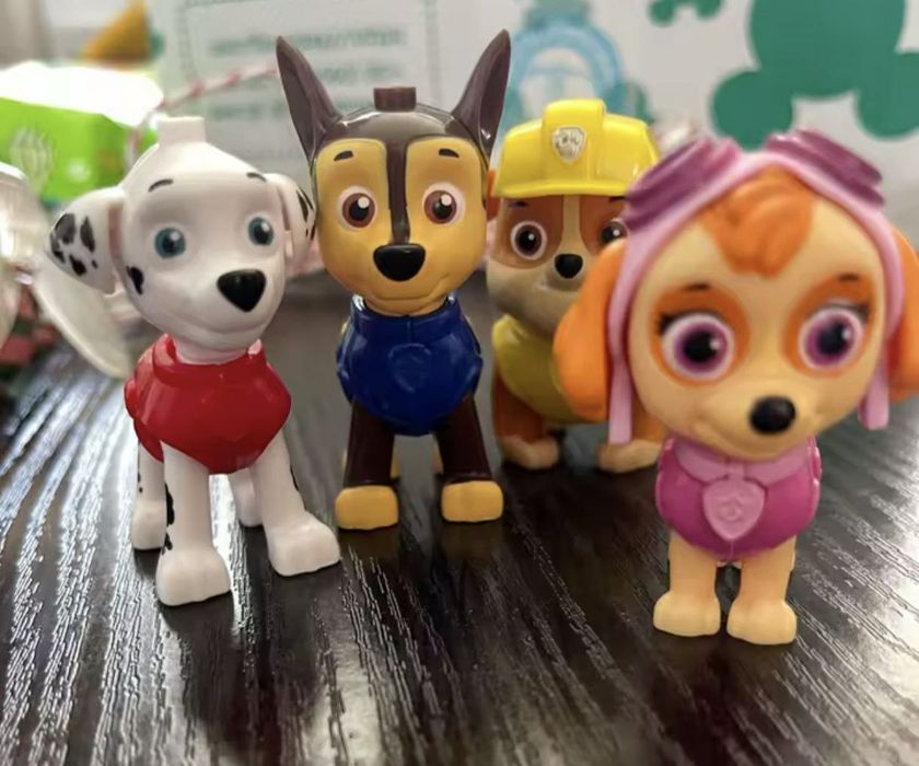 Фігурка щеняти з мультику Щенячий патруль.