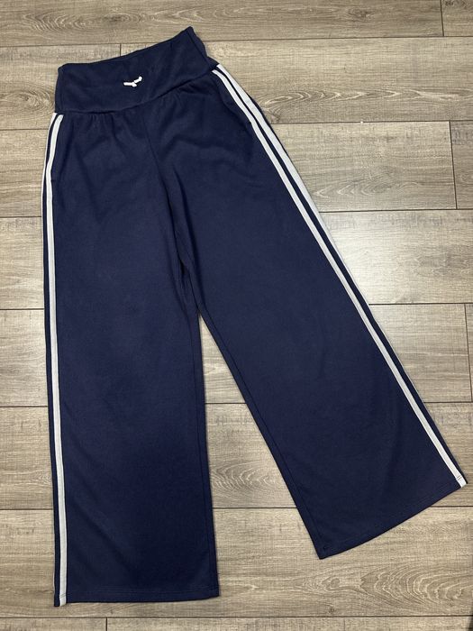 Фірмові спортивні штани в рубчик halara ribbed high