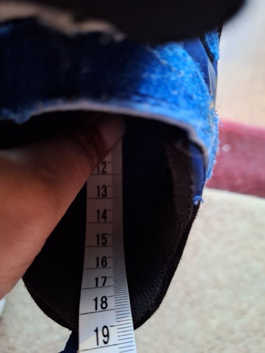 Buty sportowe Martens 25