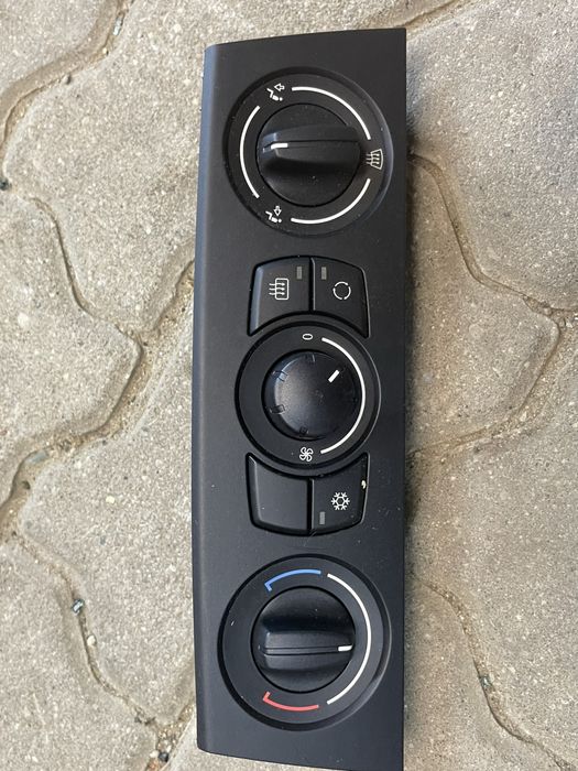 Panel klimatyzacji bmw e87