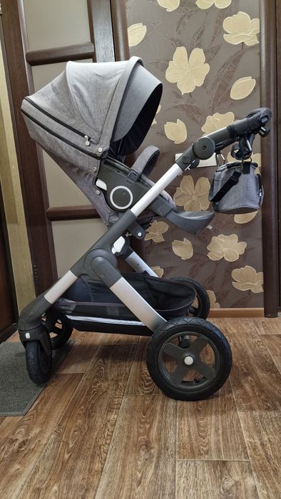 Коляска Stokke trailz