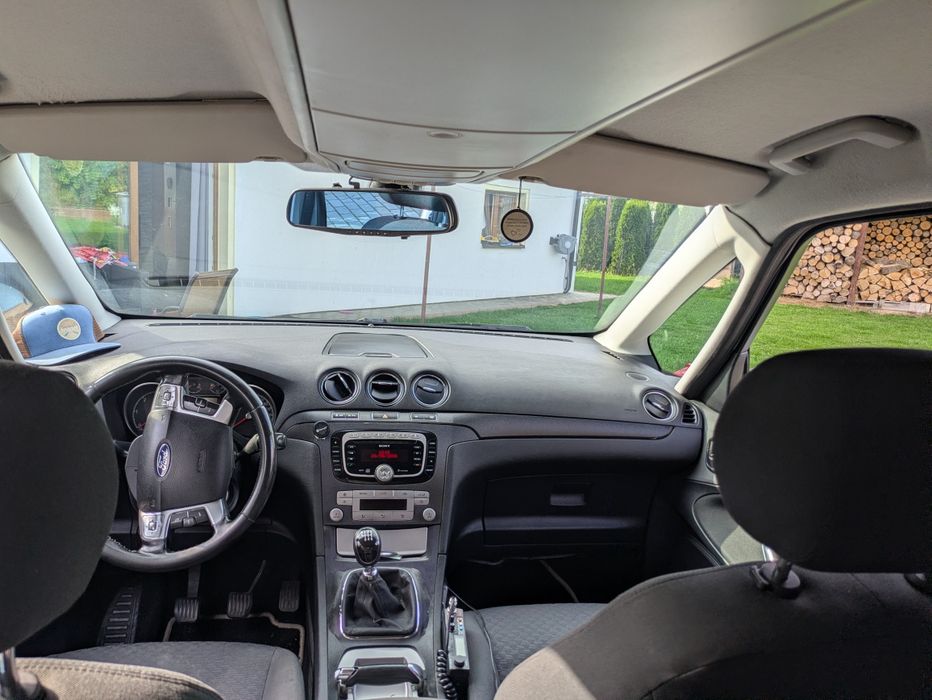 Ford Galaxy Ghia 2009