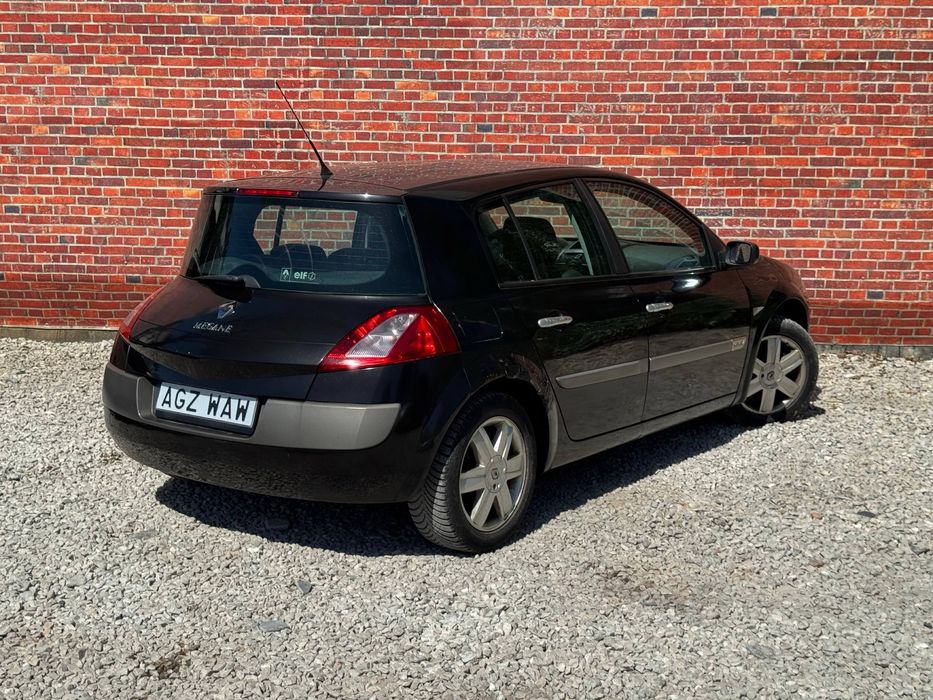 Renault Megane 1.6 benzyna>>fajnystan>>świętaotwarte>>zamiana