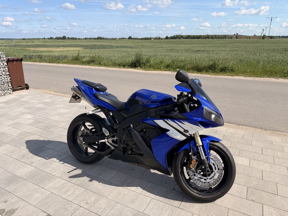 Yamaha RN12 YZF R1 rok 2005