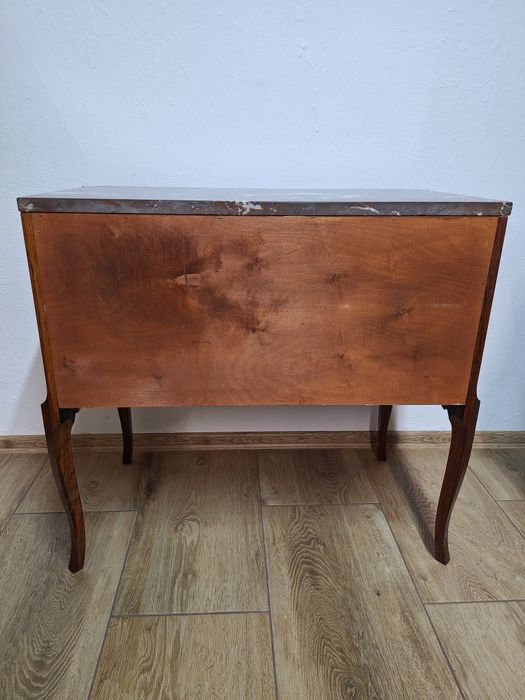 Stylowa intarsjowana komoda-antyk