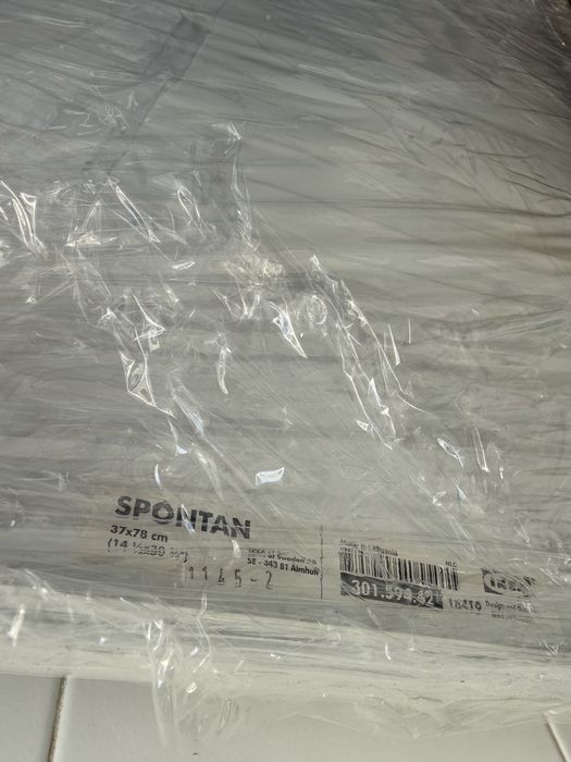 Conjunto de 4 quadros metalicos Spantan da Ikea