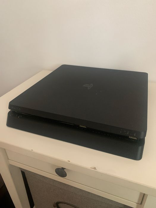 Playstation 4 -500gb