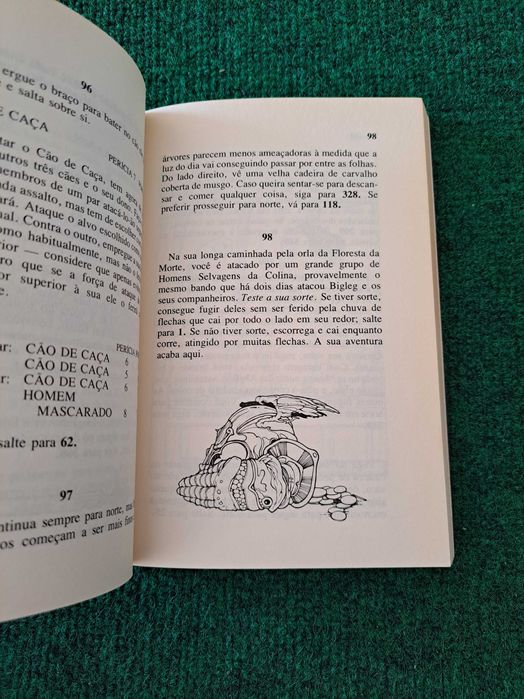 A Floresta da Morte - Ian Livingstone