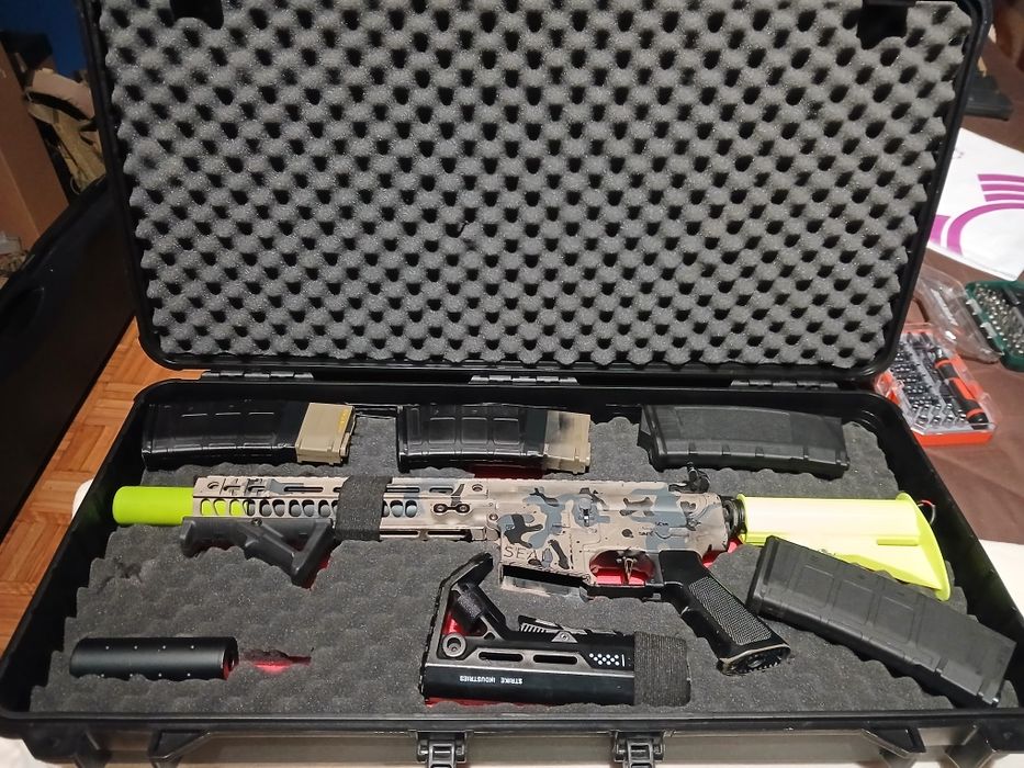 Rossi Neptune +  Extras