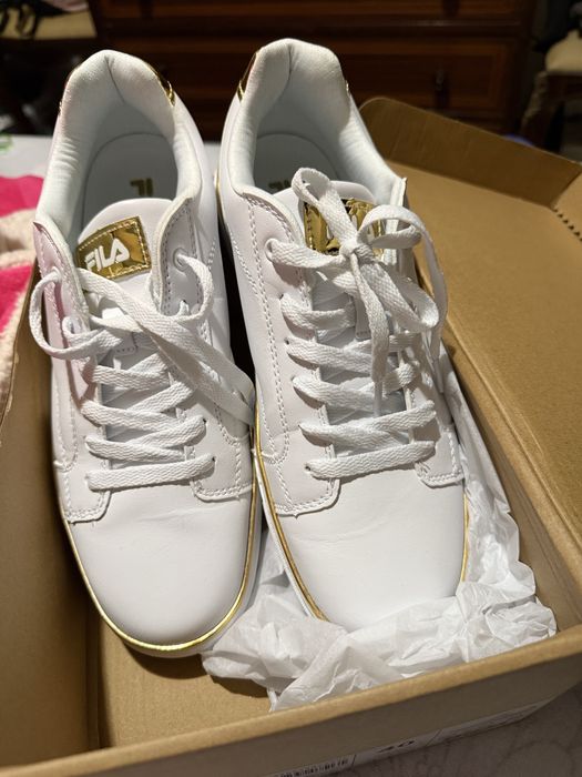 Tenis fila amalfi  Branco novo