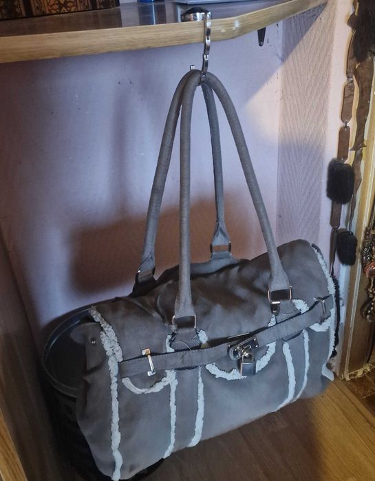 Składany uchwyt haczyk wieszak podblatowy na torebkę, matowy