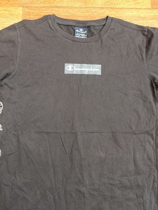 Футболка Champion на лампасах