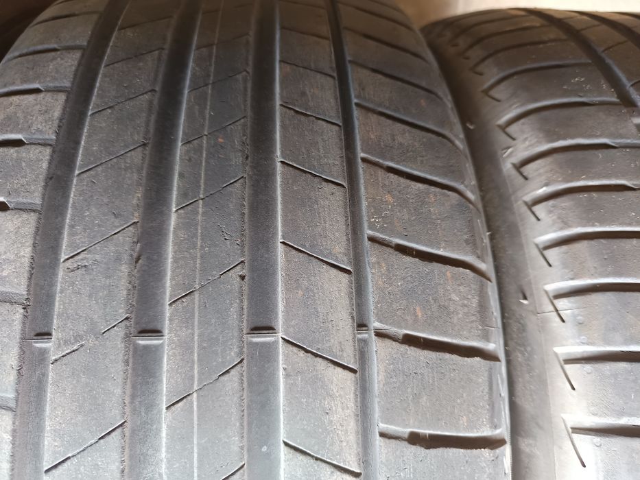 Opony 245/45R19 Bridgestone