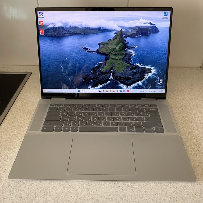 Ноутбук DELL 2в1 intel Core i5-1235u/Iris Xe Graphics 10 Гб/20 Гб DDR4-3200/SSD 512 Гб NVME/сенсорний 16” FHD+ 100% sRGB/металевий корпус