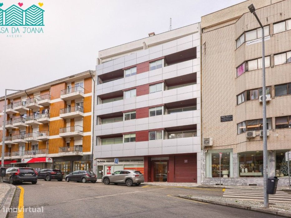 Apartamento T2 com Garagem Fechada em Aveiro