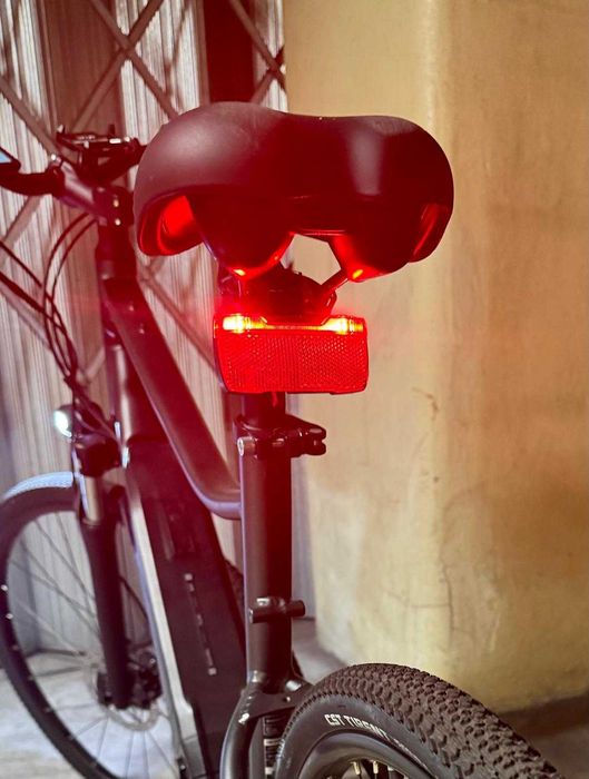 Bicicleta Elétrica Riverside 520E XL – 500Wh – Excelente Estado