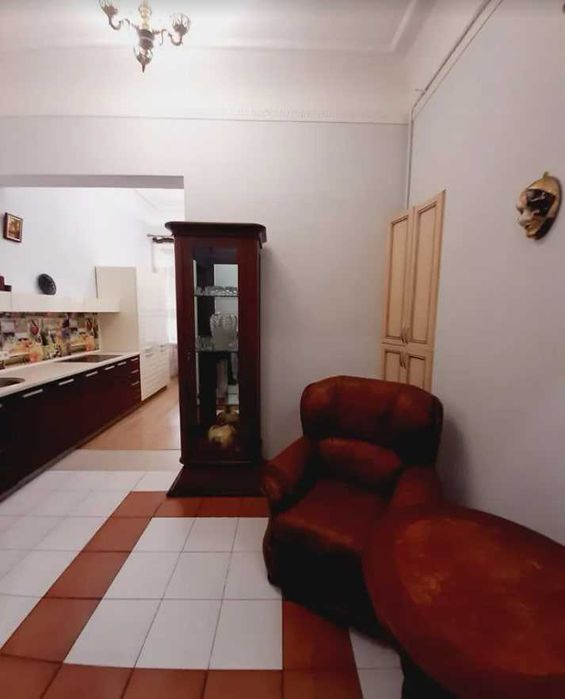 Довготривала оренда 2к квартири на вул. Рішельєвська