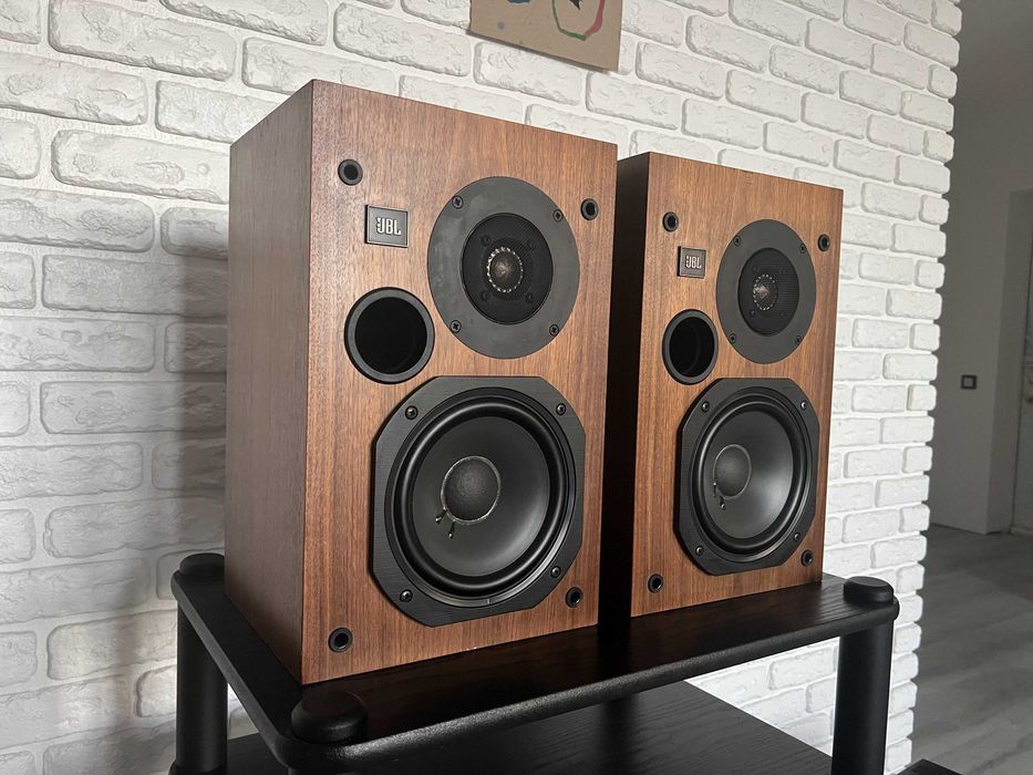 Акустическая система JBL L20T