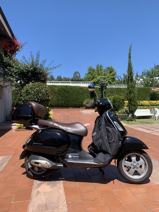 Vespa 200 Grandturismo