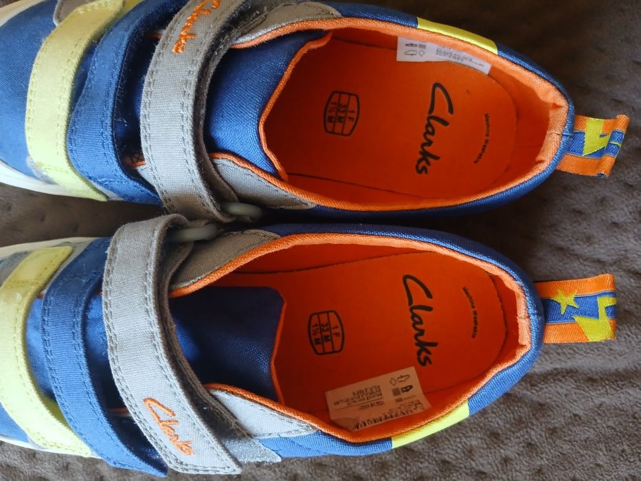 Кросівки мокасини 33 р. Clarks