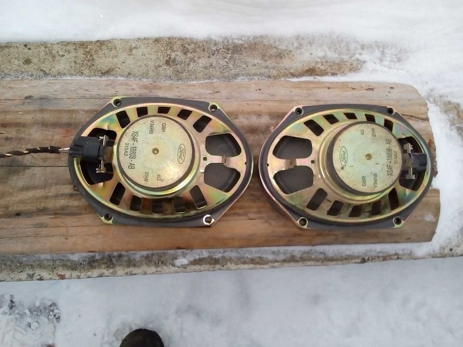 Колонки динаміки 25W XS4F-18808-AB Фокус Мк1 +фішка