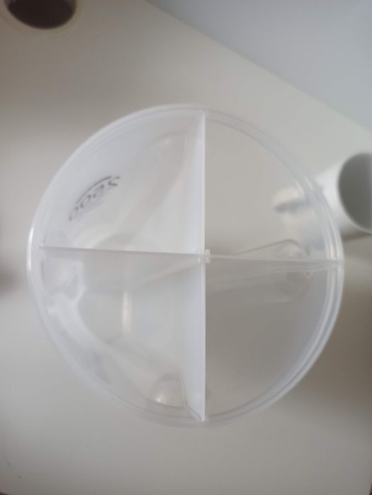 2 Recipientes com 4divisórias