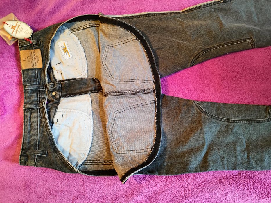 Джинси Італія, сексі джинси