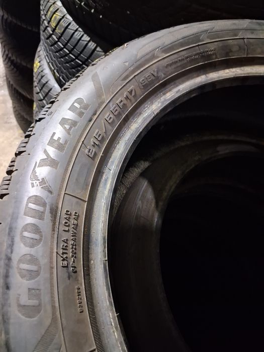 215/55 17 Goodyaer Ultra Grip perfomance 3  КОМПЛЕКТ , Пара