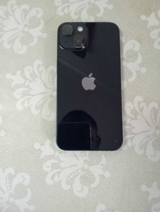 Vendo um aphone 14 com garantia 3 meses uso
