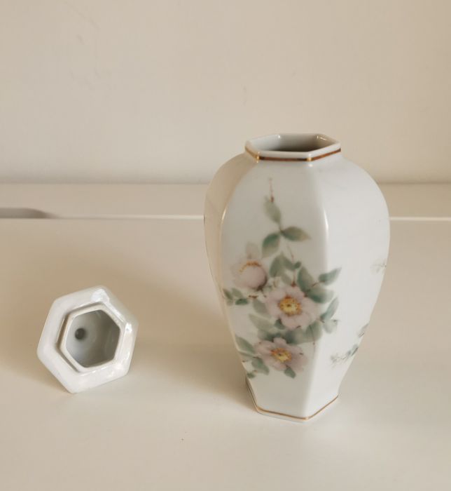 Pote de porcelana