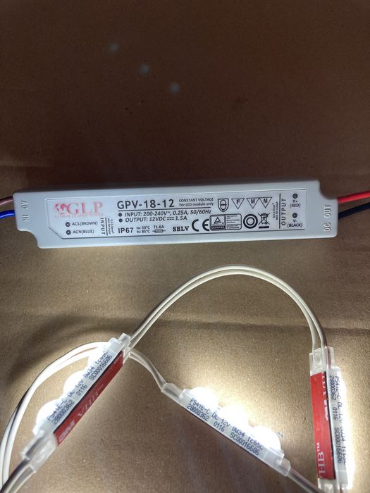 GLP GPV-18-12 do oświetlenia LED 12V 1,5A 18W