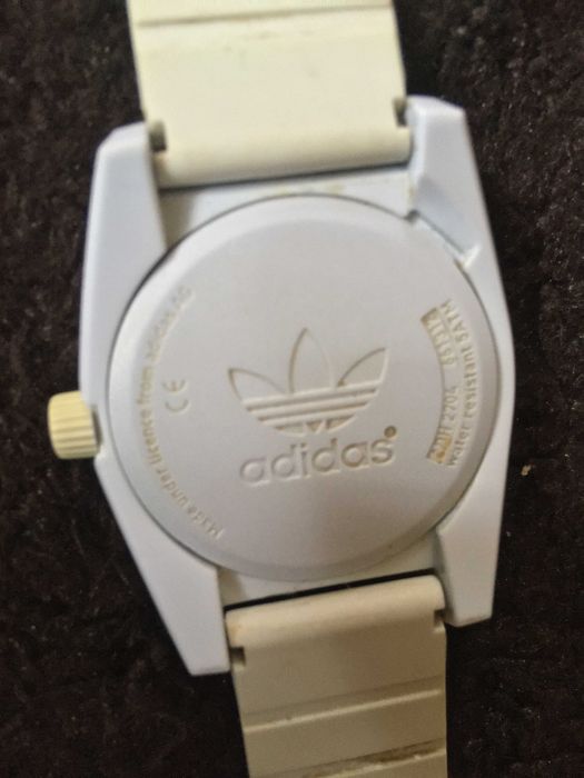 ADIDAS Świetny oryginalny  zegarek damski super stan WARTO !!!