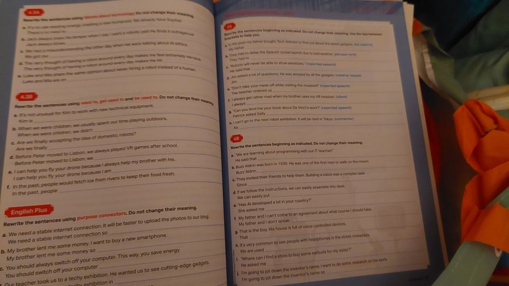 Livros de Fichas 10° e 11° Ano