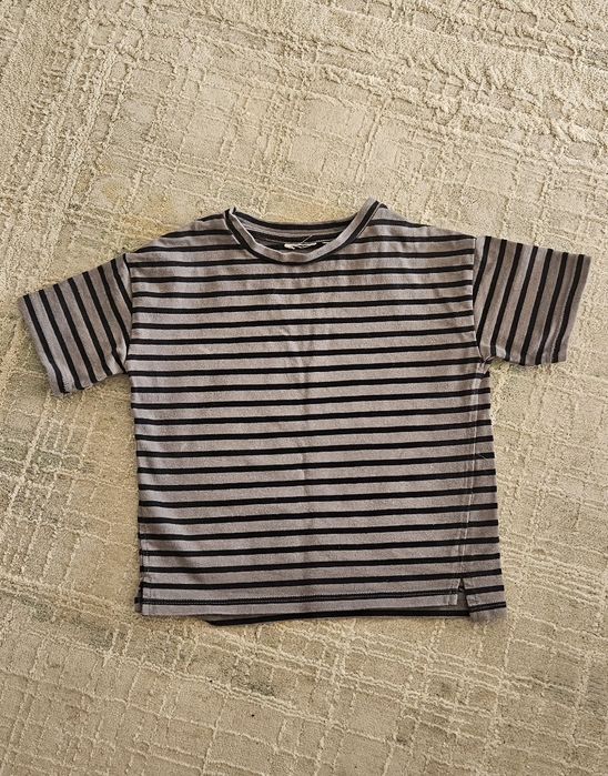 T-shirt w paski Zara