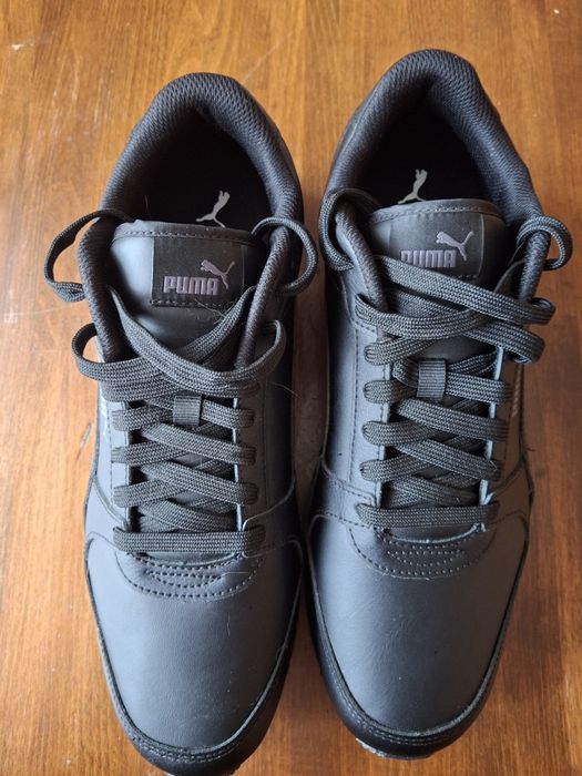 Кросівки фірмові.Puma