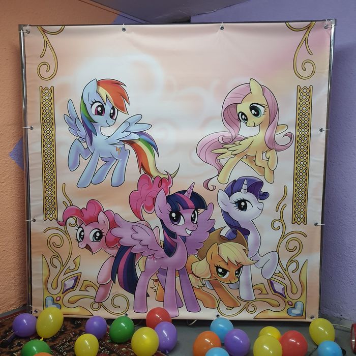 Оренда банера, стійки, стільчика та одинички