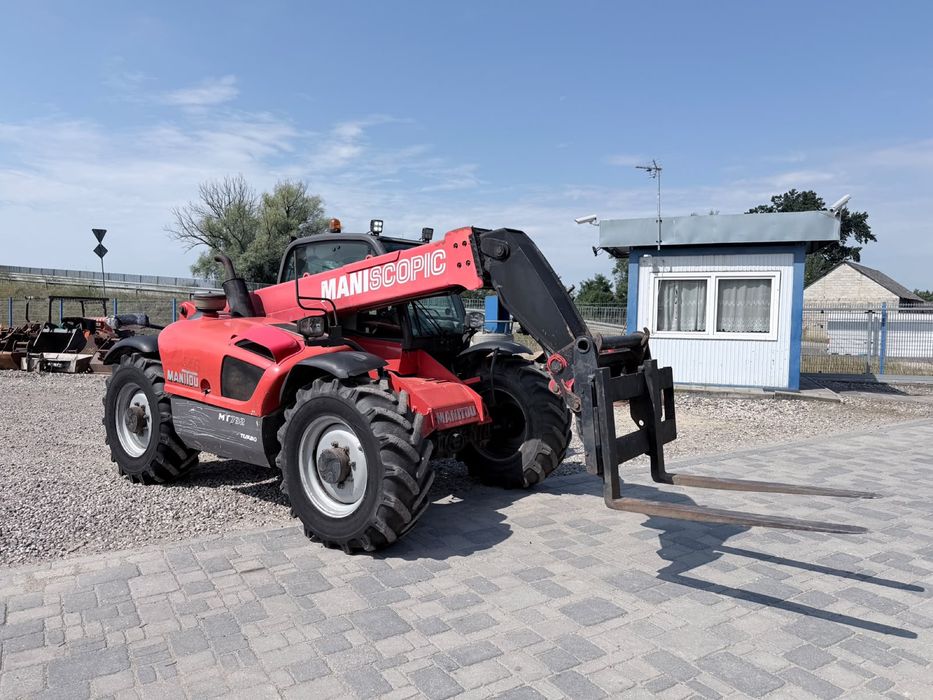 Ładowarka teleskopowa MANITOU MT-732,udzwig 3200 kg,wysokosc podnoszenia 7 metrow