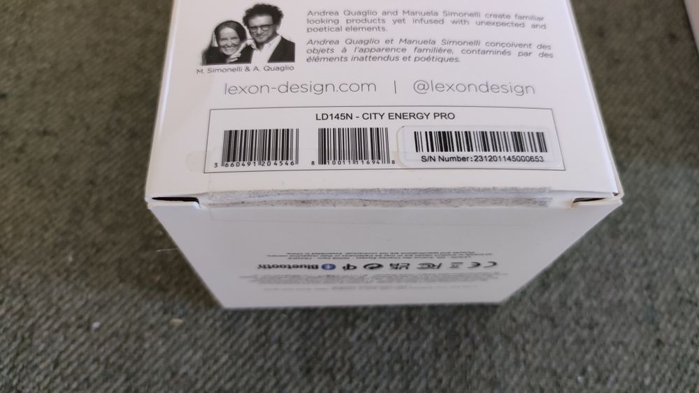 Ładowarka indukcyjna bezprzewodowa LEXON z głośnikiem bluetooth NOWA