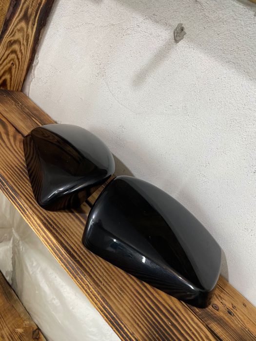 Накладки на зеркала BMW E60 / E61