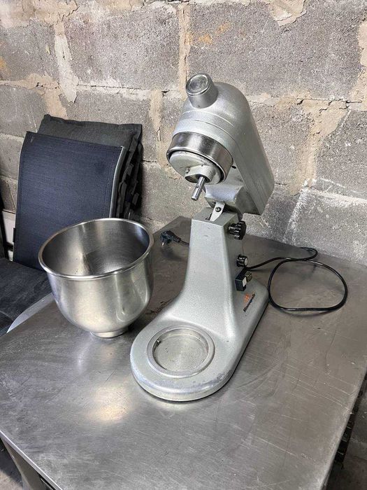 Професійний планетарний міксер Plutone lt 7 Sirman